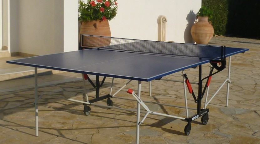 table-tennis-table