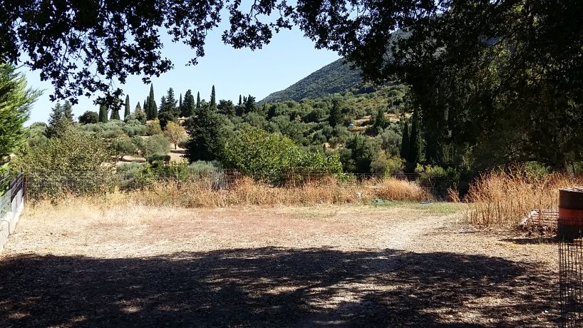 Landplot in Zervata